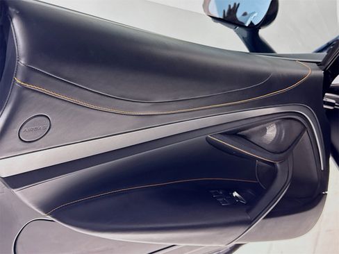 Used 2024 McLaren 750S coupe image 15