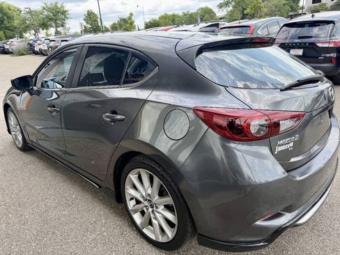 Used 2017 MAZDA MAZDA3 Grand Touring w/ Premium Equipment Package FWD image 6