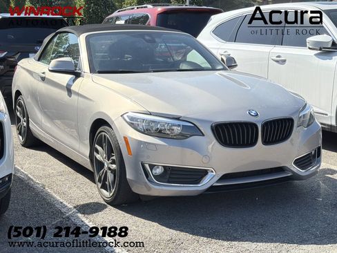 Used 2017 BMW 230i Convertible RWD image 1
