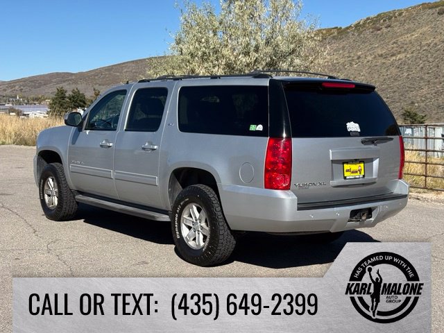 Used 2013 GMC Yukon XL SLT w/ SLT-2 Equipment Package AWD/4WD image 3