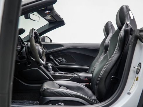 Used 2018 Audi R8 V10 AWD/4WD image 47