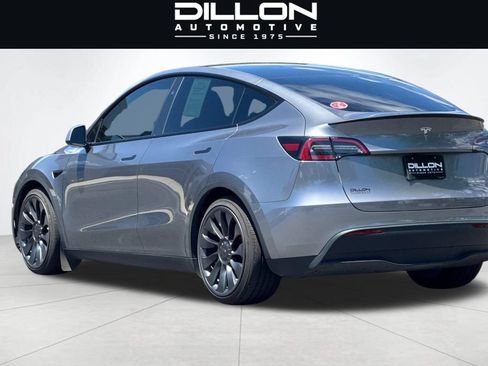 Used 2024 Tesla Model Y Performance AWD/4WD image 6