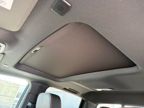 New 2026 GMC Canyon AT4 w/ Technology Plus Package AWD/4WD image 16