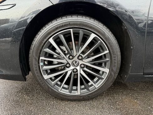 Used 2023 Lexus ES 350 350 w/ Premium Package image 25