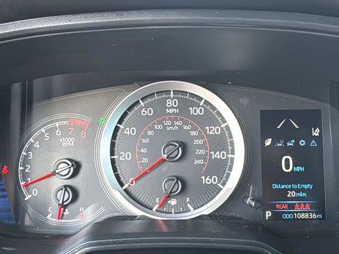 Used 2020 Toyota Corolla SE w/ Carpet Mat Package (TMS) image 13