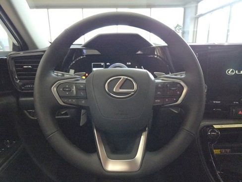 New 2026 Lexus NX 350 FWD image 31