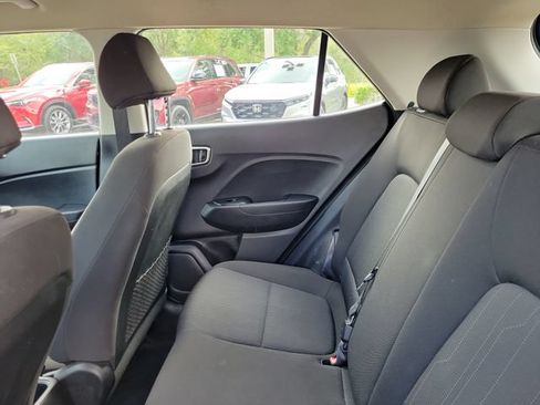 Used 2020 Hyundai Venue SE FWD image 13