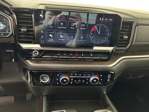 Used 2023 GMC Sierra 1500 SLT w/ SLT Convenience Package AWD/4WD image 22