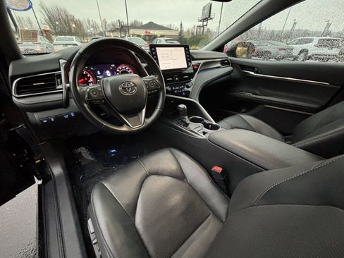 Used 2024 Toyota Camry XSE image 19