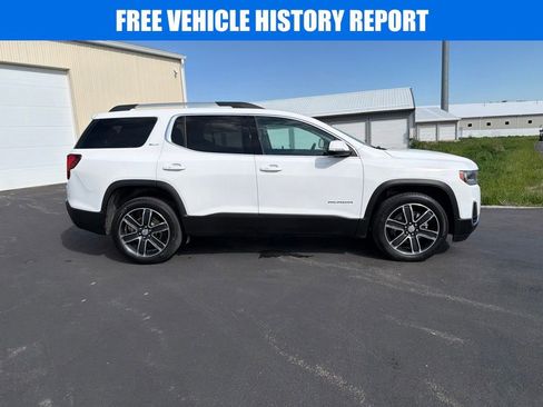 Used 2022 GMC Acadia SLT w/ Technology Package AWD/4WD image 3