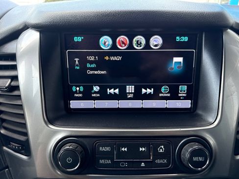 Used 2018 Chevrolet Suburban LT AWD/4WD image 24