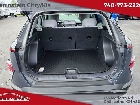 Used 2024 Hyundai Kona SEL image 25