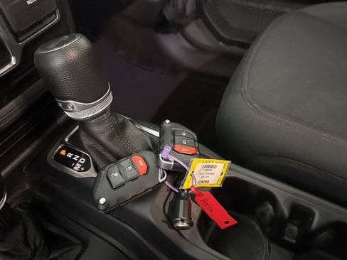 Used 2021 Jeep Wrangler Unlimited Sport image 27