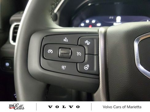 Used 2024 GMC Yukon Denali RWD image 28
