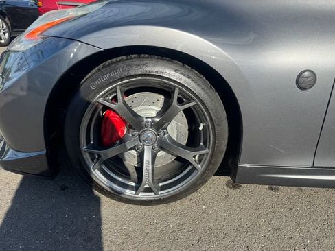 Used 2014 Nissan 370Z NISMO w/ Bose Package RWD image 15