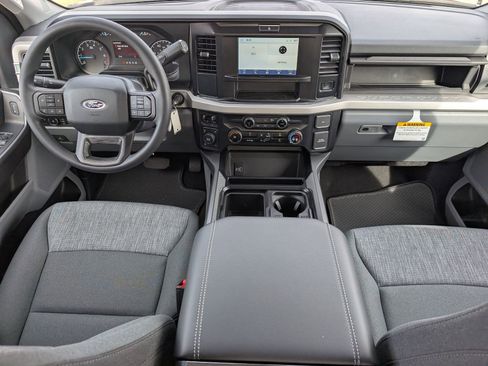New 2026 Ford F250 XLT w/ FX4 Off-Road Package image 8