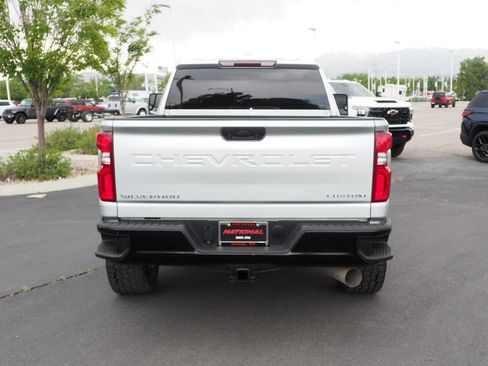 Used 2021 Chevrolet Silverado 2500 Custom w/ Custom Value Package AWD/4WD image 6