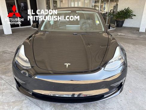 Used 2019 Tesla Model 3 Standard Range Plus RWD image 9