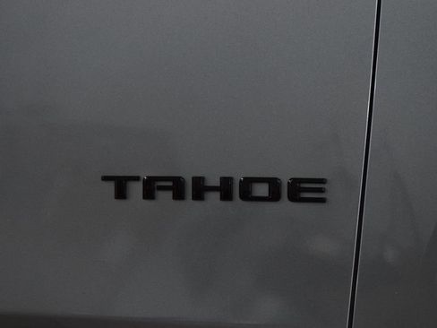 Used 2022 Chevrolet Tahoe RST w/ Sport Performance Package AWD/4WD image 16