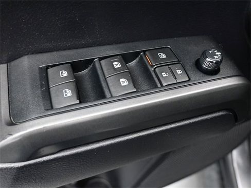 Used 2020 Toyota Tacoma TRD Sport image 13