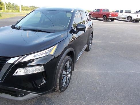 Used 2021 Nissan Rogue SL w/ Premium Package FWD image 8