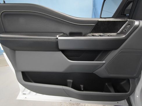 Used 2021 Ford F150 XLT w/ Equipment Group 302A High image 5