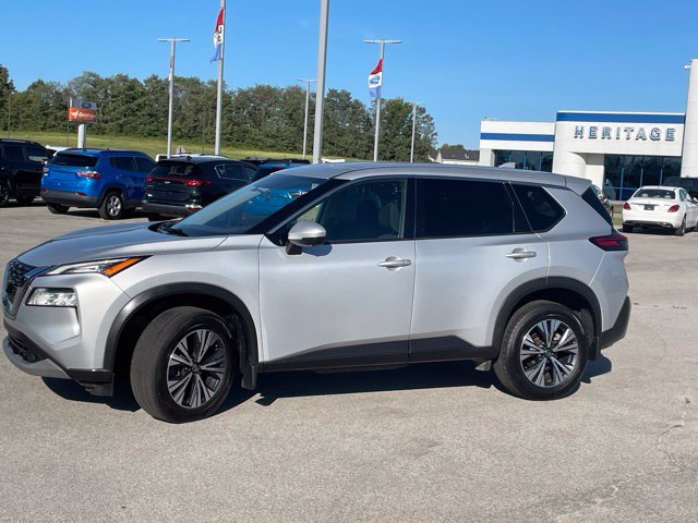 Used 2021 Nissan Rogue SV AWD/4WD image 4