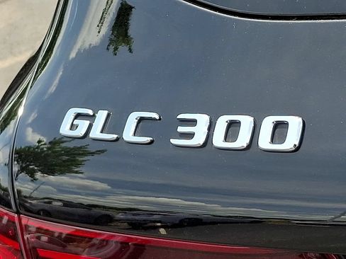 Used 2022 Mercedes-Benz GLC 300 image 31