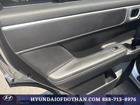 Certified 2024 Hyundai Santa Fe SEL FWD image 11