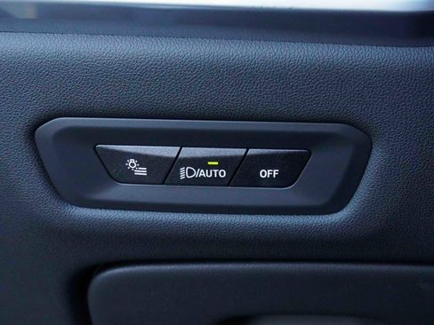 Used 2025 BMW X5 xDrive40i image 17