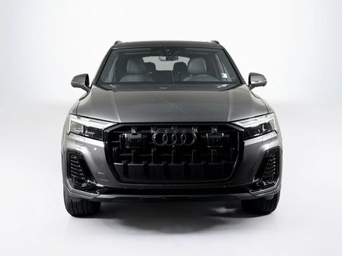 Used 2026 Audi Q7 3.0T Premium w/ Convenience Plus Package AWD/4WD image 8