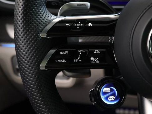 Used 2024 Mercedes-Benz GLS 63 AMG 4MATIC image 4