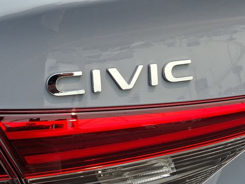 Used 2024 Honda Civic Sport image 30