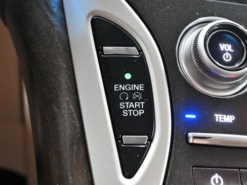 Used 2019 Lincoln Nautilus Select AWD/4WD image 11