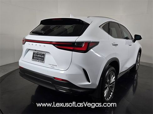 New 2026 Lexus NX 350 350h Luxury image 4