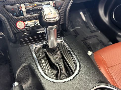 Used 2017 Ford Mustang GT Premium image 33