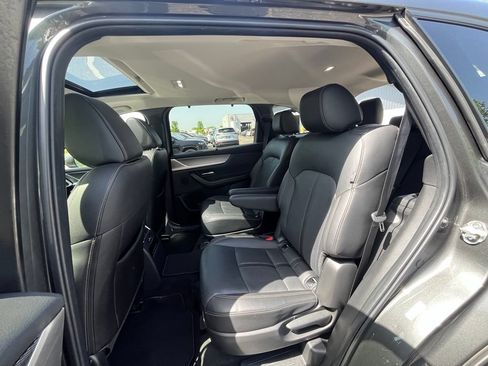 Used 2024 MAZDA CX-90 3.3 Turbo w/ Preferred Plus AWD/4WD image 25