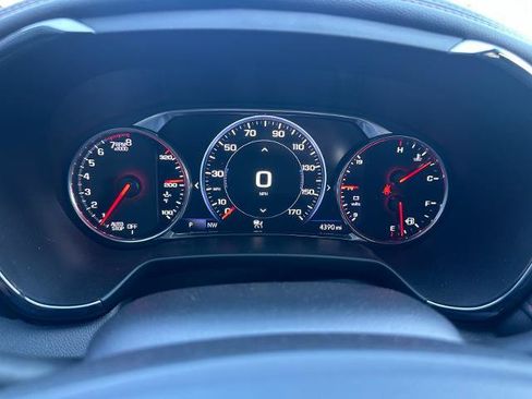 Used 2024 Chevrolet Blazer RS w/ Driver Confidence II Package AWD/4WD image 34