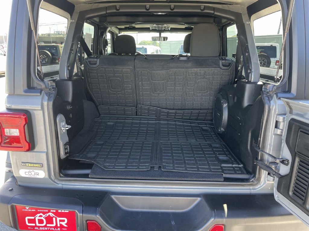 Used 2021 Jeep Wrangler Unlimited Rubicon AWD/4WD image 17
