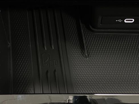 New 2026 Volkswagen Atlas Peak Edition AWD/4WD image 26