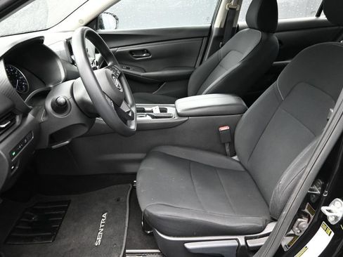 Used 2024 Nissan Sentra S FWD image 17