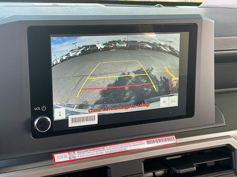 Used 2026 Toyota Tacoma SR5 w/ SR5 Upgrade Package AWD/4WD image 28
