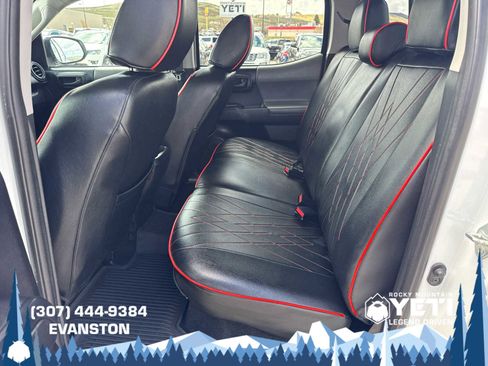 Used 2020 Toyota Tacoma SR AWD/4WD image 19