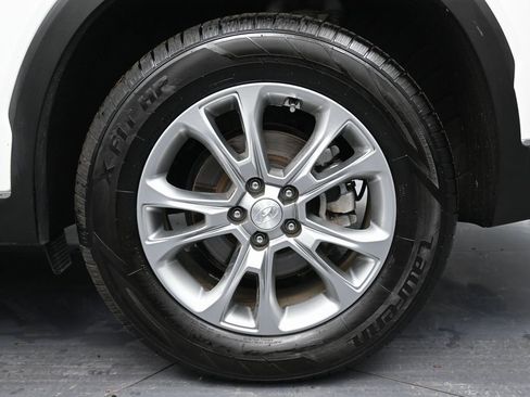 Used 2021 Hyundai Palisade SE image 12