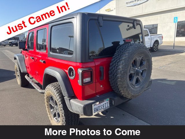 Used 2018 Jeep Wrangler Unlimited Sport AWD/4WD image 3
