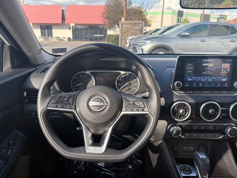 Used 2025 Nissan Sentra SV image 32