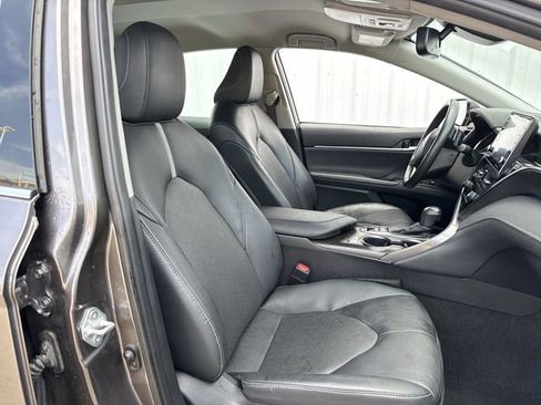 Used 2024 Toyota Camry XSE image 28