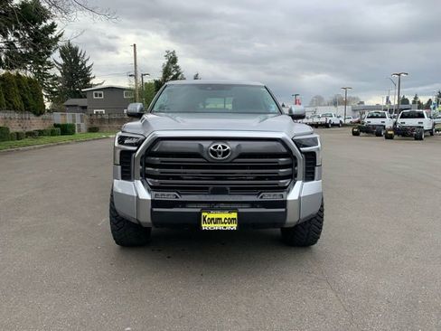 Used 2022 Toyota Tundra Limited image 9