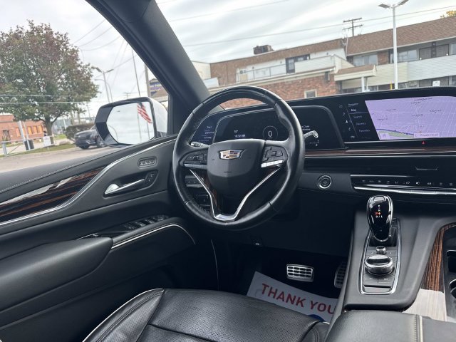 Certified 2023 Cadillac Escalade Premium Luxury w/ Performance Package AWD/4WD image 36