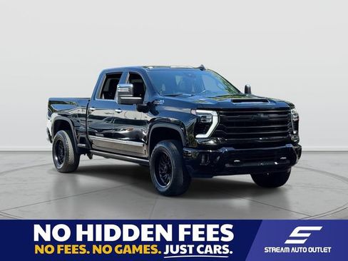 Used 2024 Chevrolet Silverado 2500 High Country AWD/4WD image 1